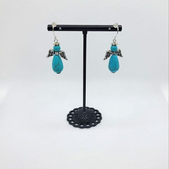 🎄5/$25🎄HANDMADE Turquoise Angel Dangle Earrings - Picture 1 of 5